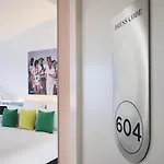 Dress Code 4*