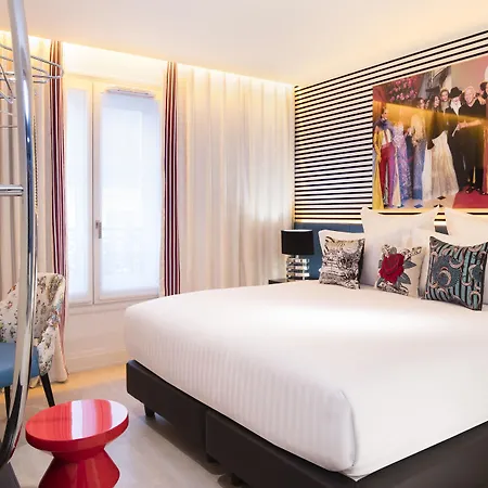 Dress Code Hotel