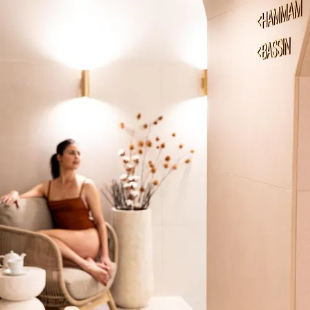 Hotel Dress Code Paris