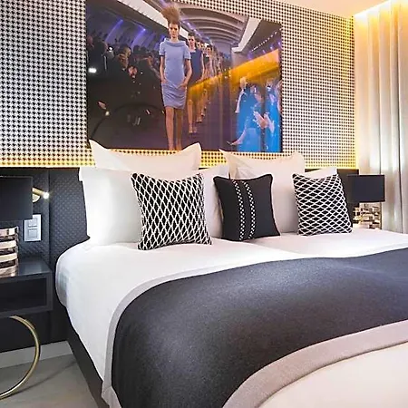 Hotel Dress Code Paříž