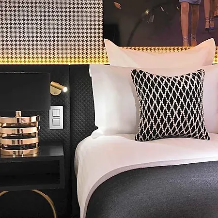 Dress Code Hotel Paříž