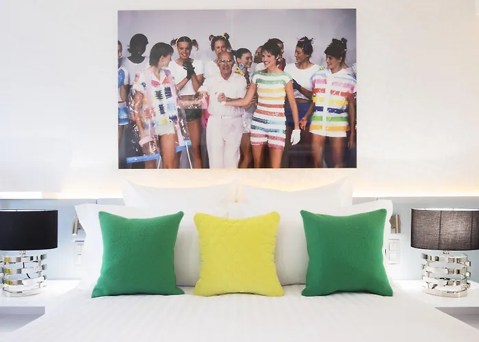 Dress Code 4* 파리