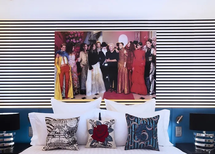 Dress Code Hotel Paris