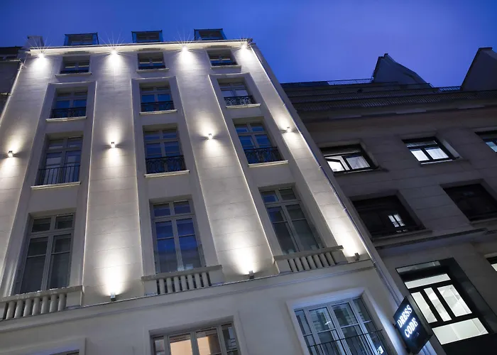 Dress Code 4* パリ