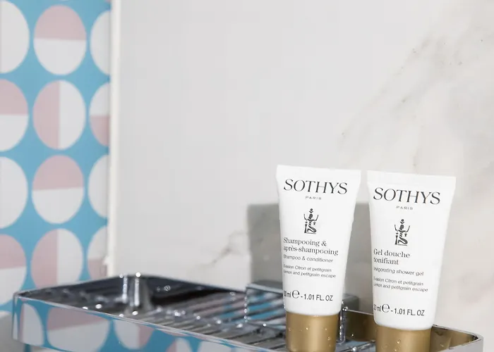 Dress Code 호텔 4*