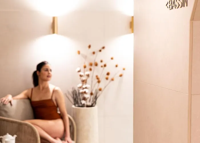 Hotel Dress Code Paris