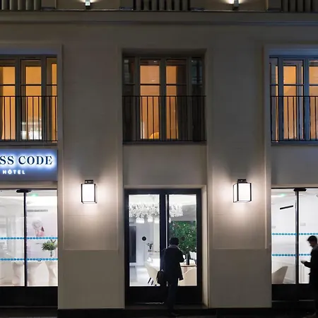 Dress Code Hotel Paris